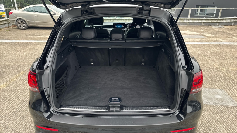 Mercedes-Benz GLC 300d 4Matic AMG Line Premium Pls 5dr 9G-Tronic Diesel Estate